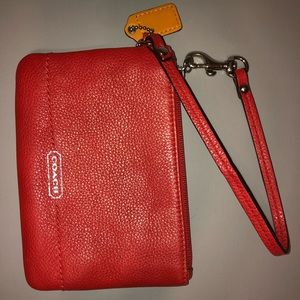 RED COACH WRISTLET